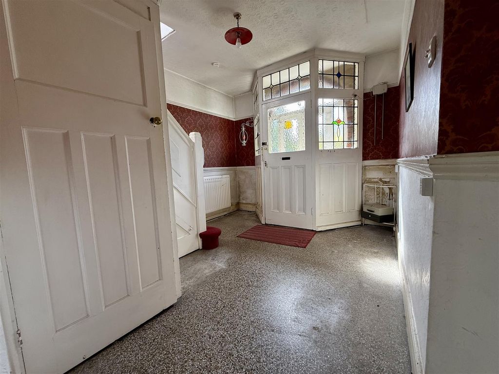 Additional image 7 of 4 bed detached house for saleMarlborough Road, Swindon SN3