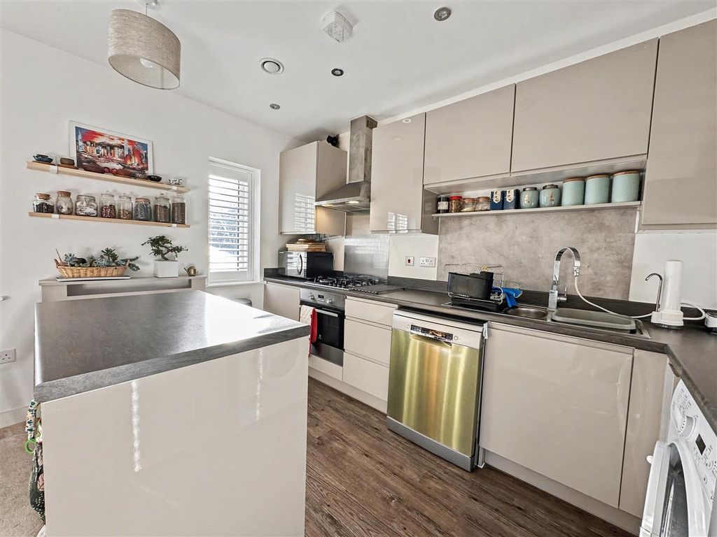 Additional image 5 of 2 bed flat for saleMulberry Way, Bath BA2