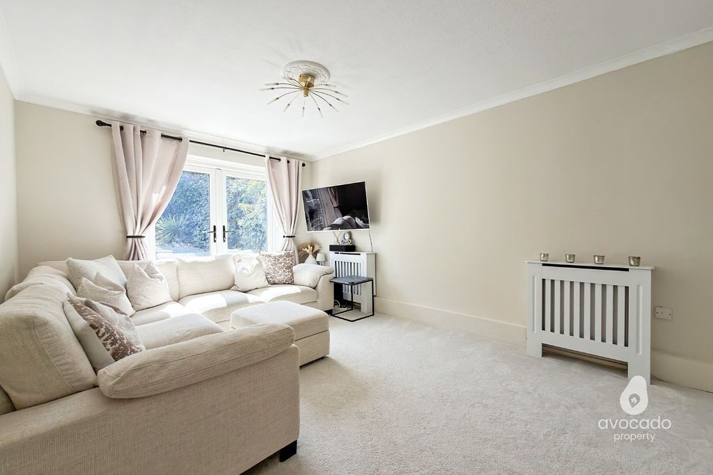 Additional image 4 of 3 bed end terrace house for saleLydney, Bracknell RG12