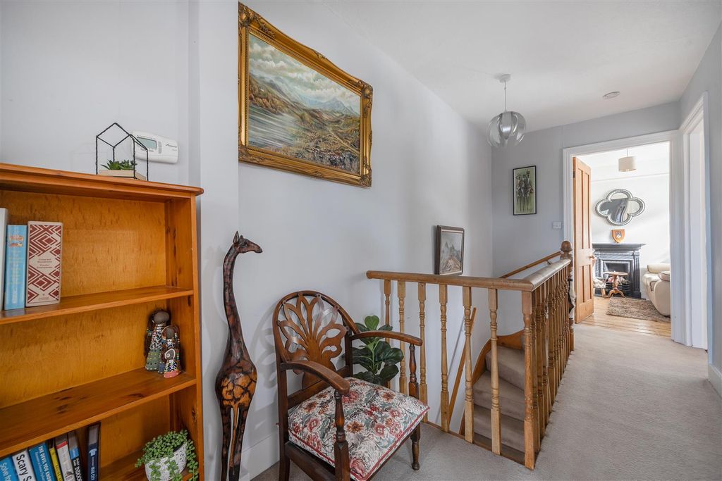 Additional image 12 of 3 bed terraced house for saleCambridge Road, Crowthorne, Berkshire RG45