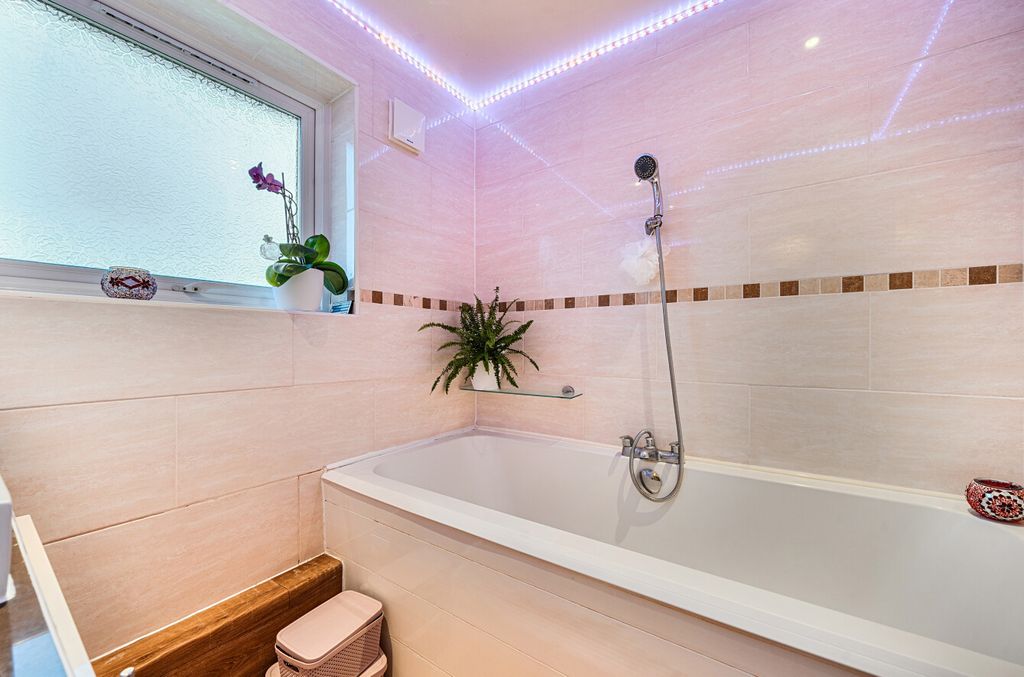 Additional image 11 of 3 bed terraced house for saleAysgarth, Bracknell, Berkshire RG12