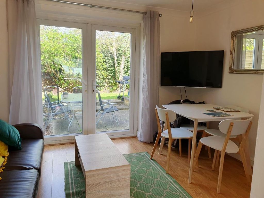 Additional image 3 of 6 bed terraced house for sale2 Aysgarth, Bracknell, Berkshire RG12