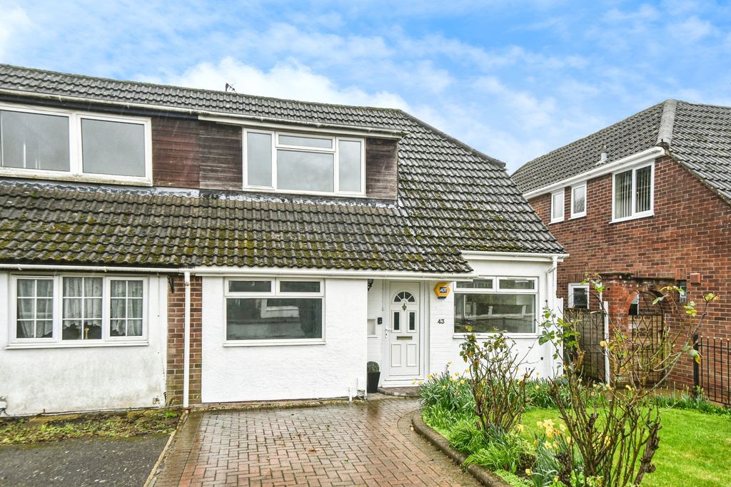 Additional image 19 of 3 bed semi-detached house for saleColebrook Road - Coleview, Swindon SN3