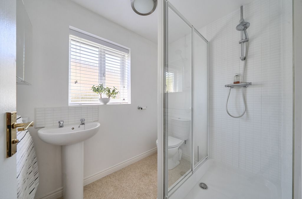 Additional image 10 of 4 bed detached house for saleJopp Close, Taw Hill, Swindon SN25