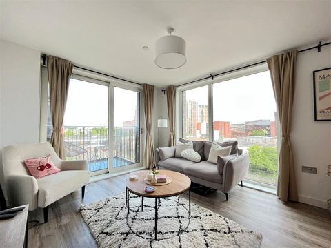 The Railings, Middlewood Locks, Salford M5