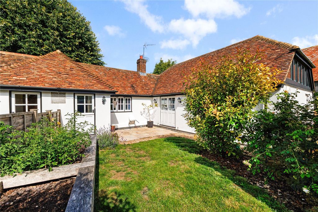 2 bed bungalow for saleTidworth Road, Boscombe, Salisbury, Wiltshire SP4