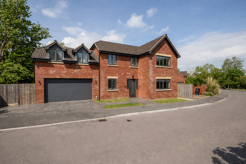 4 bed detached house for saleMagdalen Road, Wanborough SN4
