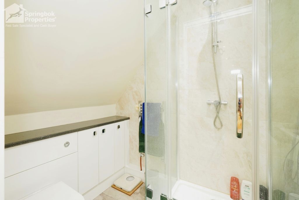 Additional image 13 of 4 bed terraced house for saleMill Street, Calne, Wiltshire SN11