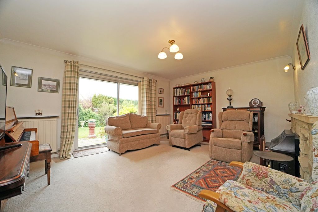 Additional image 2 of 3 bed detached bungalow for saleBrookfield, Highworth SN6