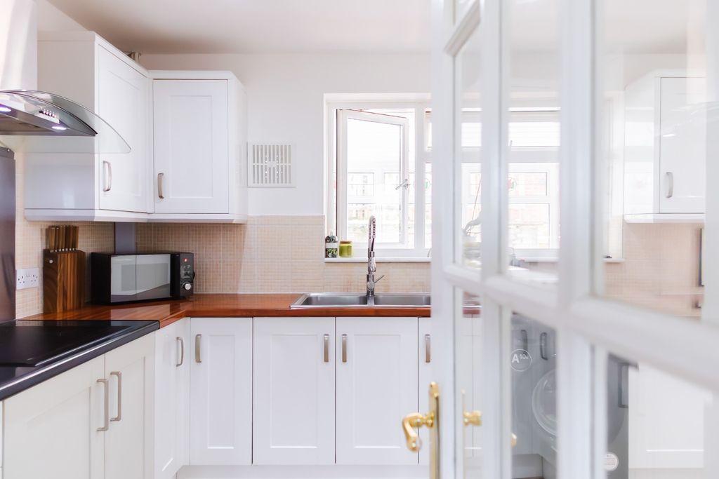 Additional image 11 of 3 bed detached house for saleHighworth, Wiltshire SN25