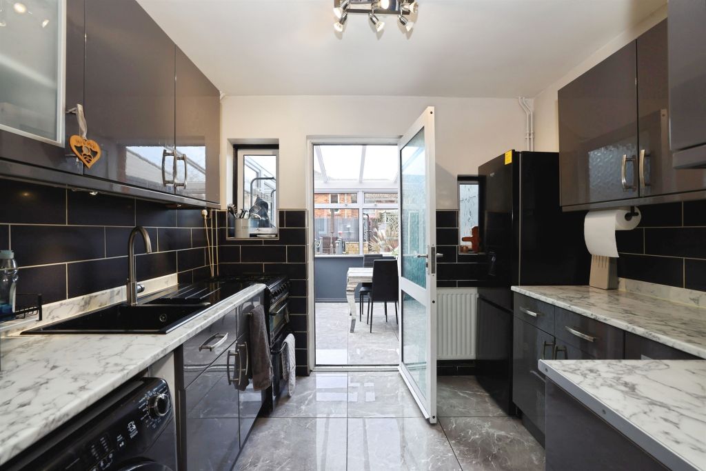 Additional image 5 of 4 bed semi-detached house for saleHudson Road, Salisbury SP1