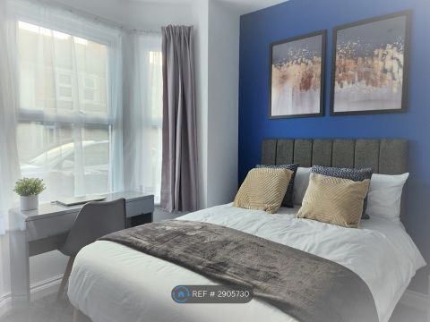 Salisbury Road, Reading RG30, Room to rent