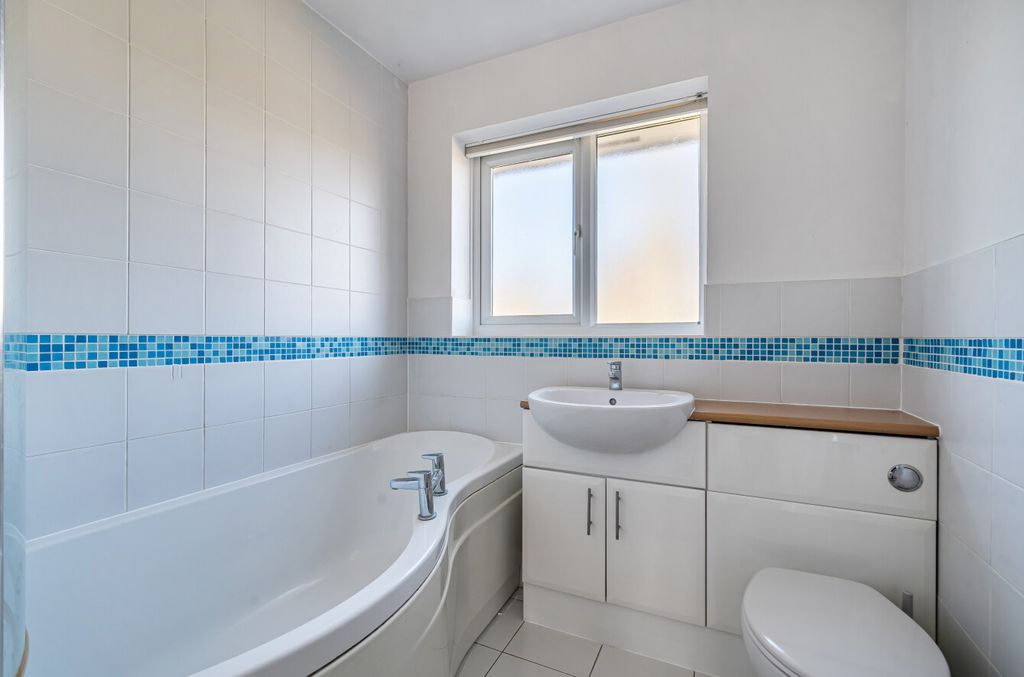 Additional image 16 of 4 bed detached house for saleCressida Chase, Warfield, Bracknell RG42