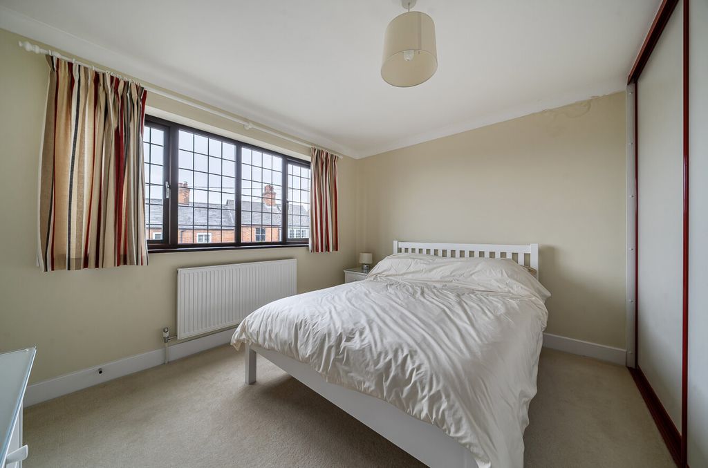 Additional image 14 of 4 bed detached house for saleRose Hill, Binfield, Bracknell RG42