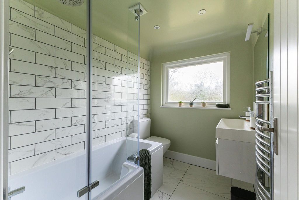 Additional image 11 of 3 bed cottage for salePreston, Ramsbury, Marlborough, Wiltshire SN8