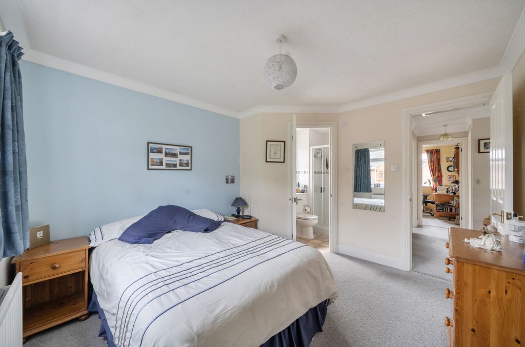 Additional image 10 of 4 bed detached house for saleElsham Way, Swindon, Wiltshire SN25