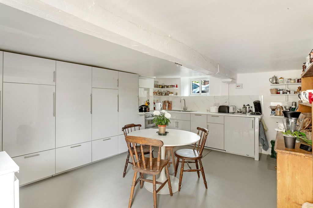 Additional image 6 of 3 bed semi-detached house for saleSherston, Wiltshire SN16