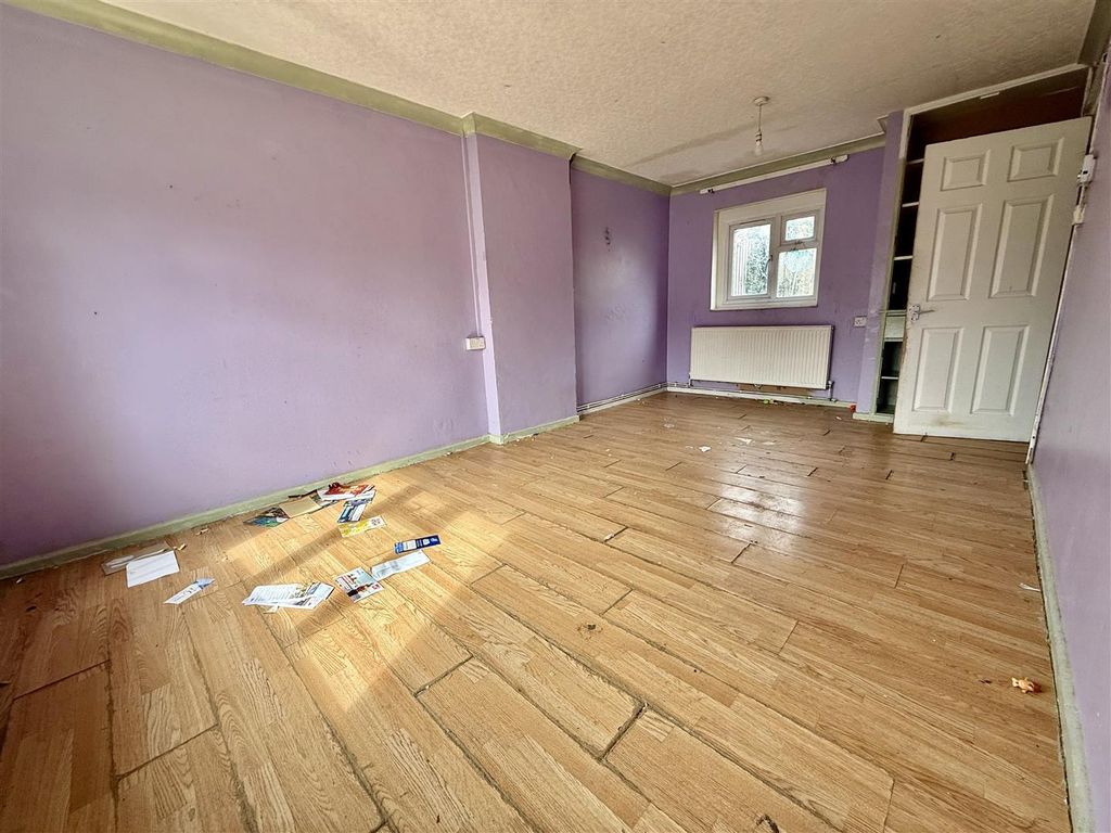 3 bed semi-detached house for saleThe Grove, Codford, Warminster BA12 photo 4