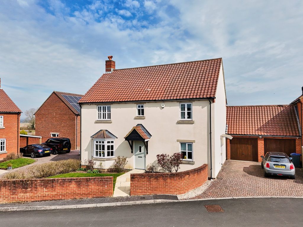 4 bed detached house for saleShepherds Drove, West Ashton BA14