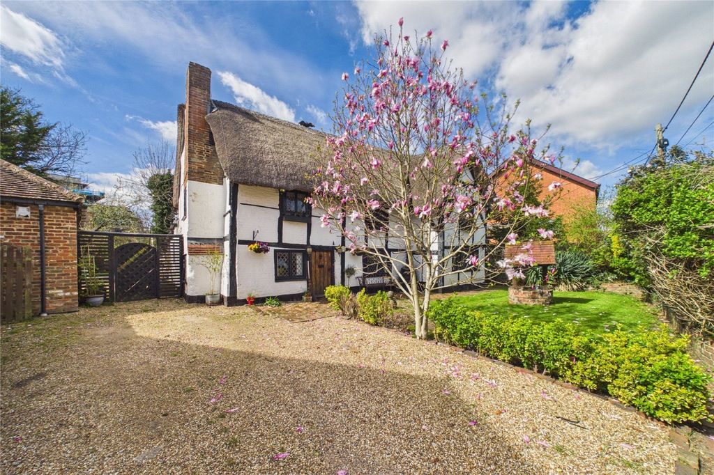 4 bed detached house for saleBay Road, Bracknell, Berkshire RG12