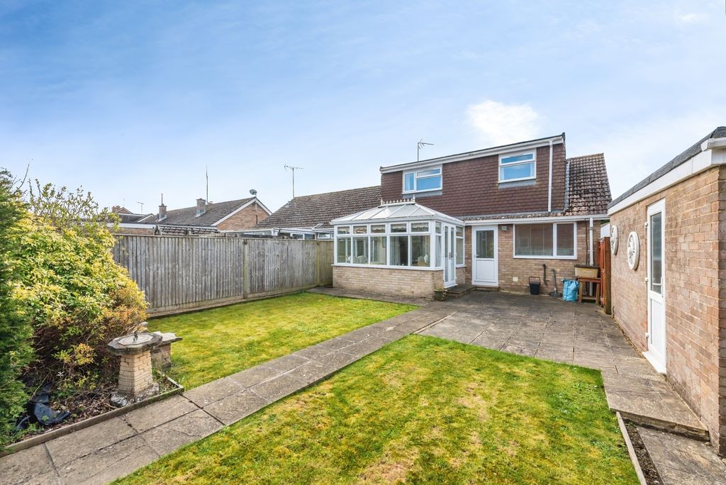 Additional image 17 of 2 bed bungalow for saleCanney Close, Chiseldon, Swindon, Wiltshire SN4