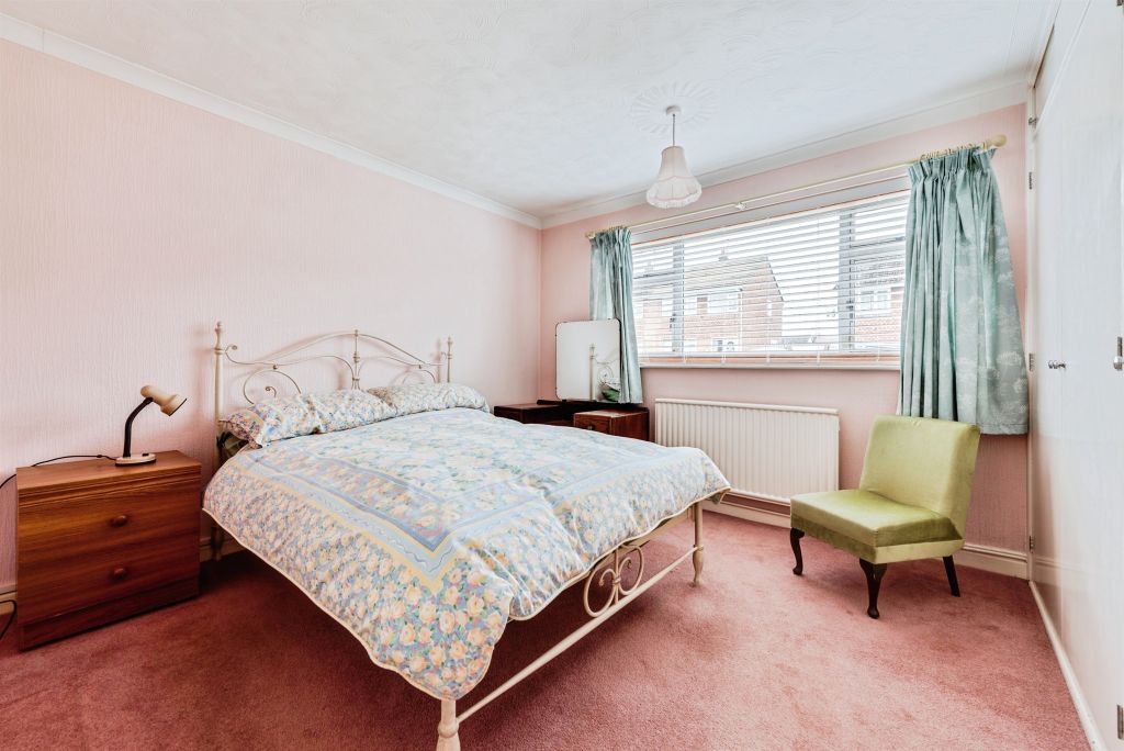 Additional image 9 of 3 bed semi-detached bungalow for saleKennet Avenue, Swindon SN25