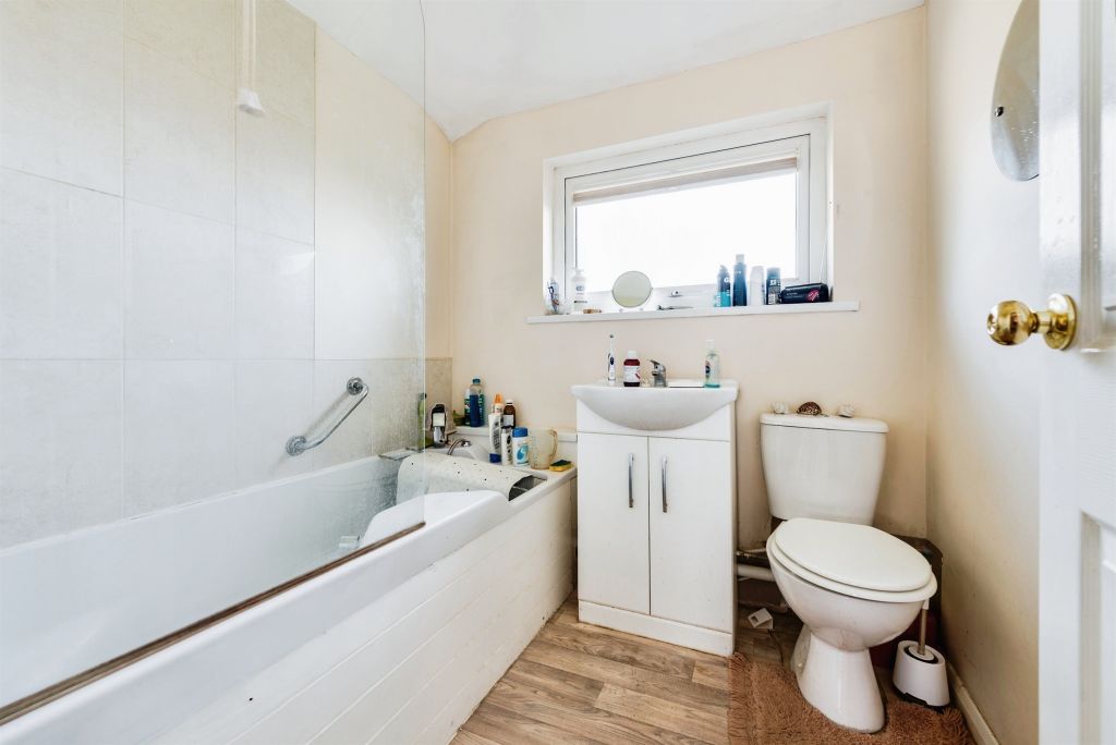 Additional image 11 of 3 bed link detached house for saleBirdbrook Road, Swindon SN2