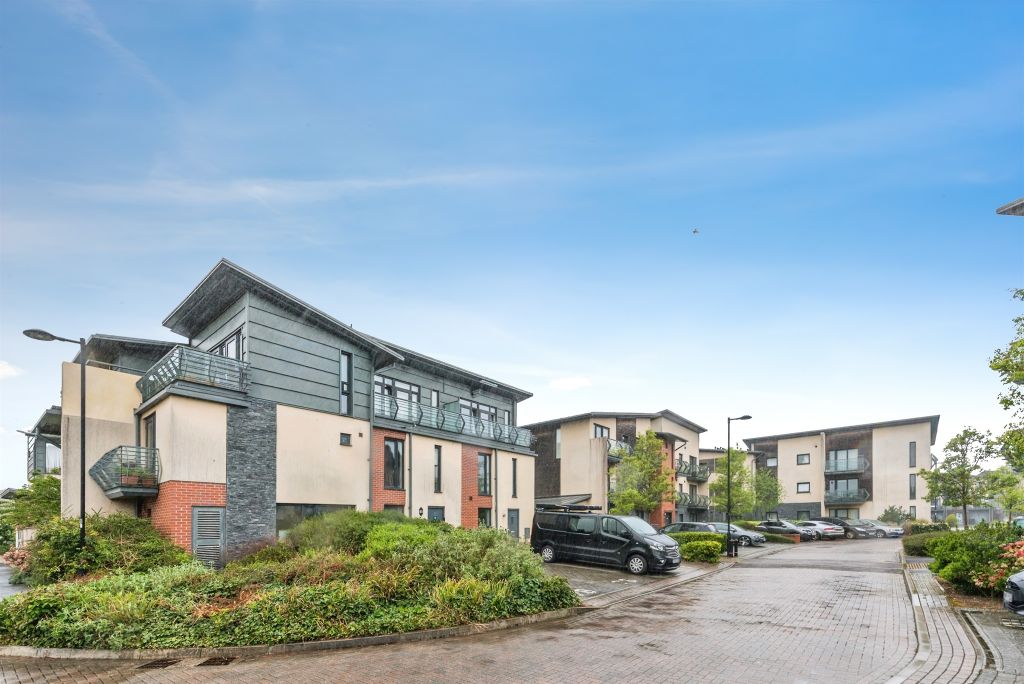 Additional image 13 of 2 bed flat for saleAllen Close, Swindon SN3
