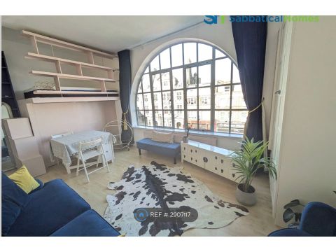 Strand Building, London E9, Studio to rent