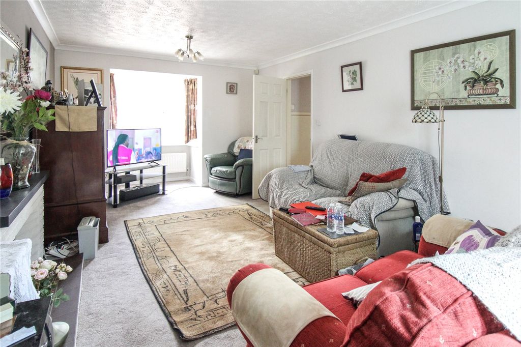 Additional image 5 of 4 bed detached house for saleHarebell Close, Haydon Wick, Swindon SN25
