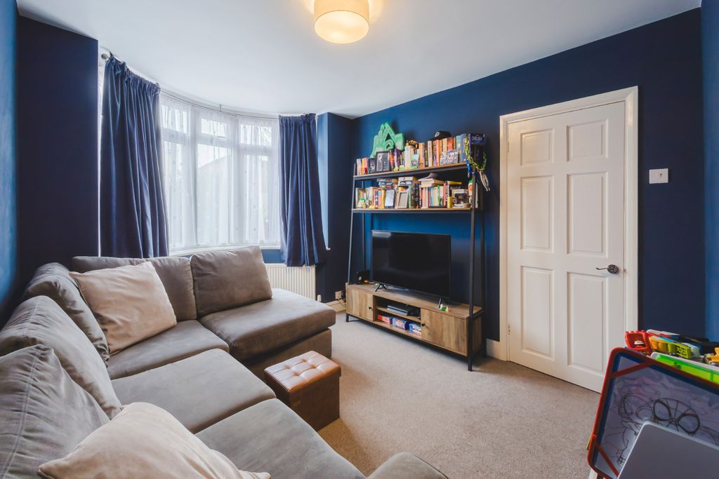 Additional image 3 of 3 bed semi-detached house for saleChurch Walk North, Swindon, Wiltshire SN25