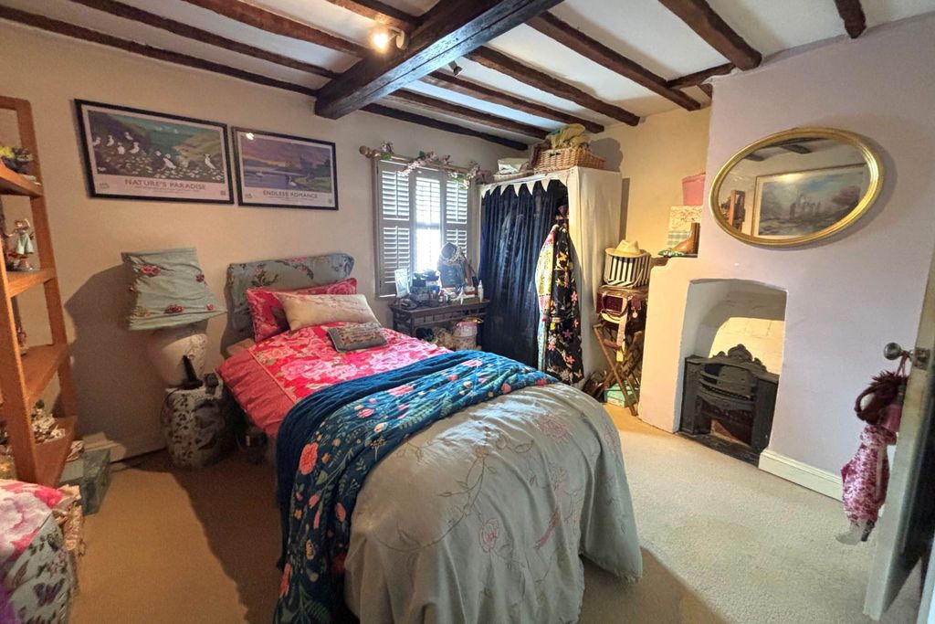 Additional image 6 of 2 bed end terrace house for saleHerd Street, Marlborough SN8
