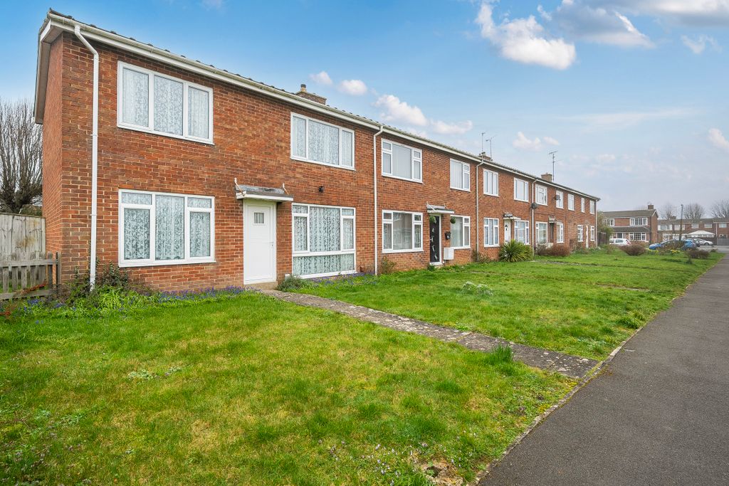 3 bed terraced house for saleLime Kiln, Royal Wootton Bassett SN4