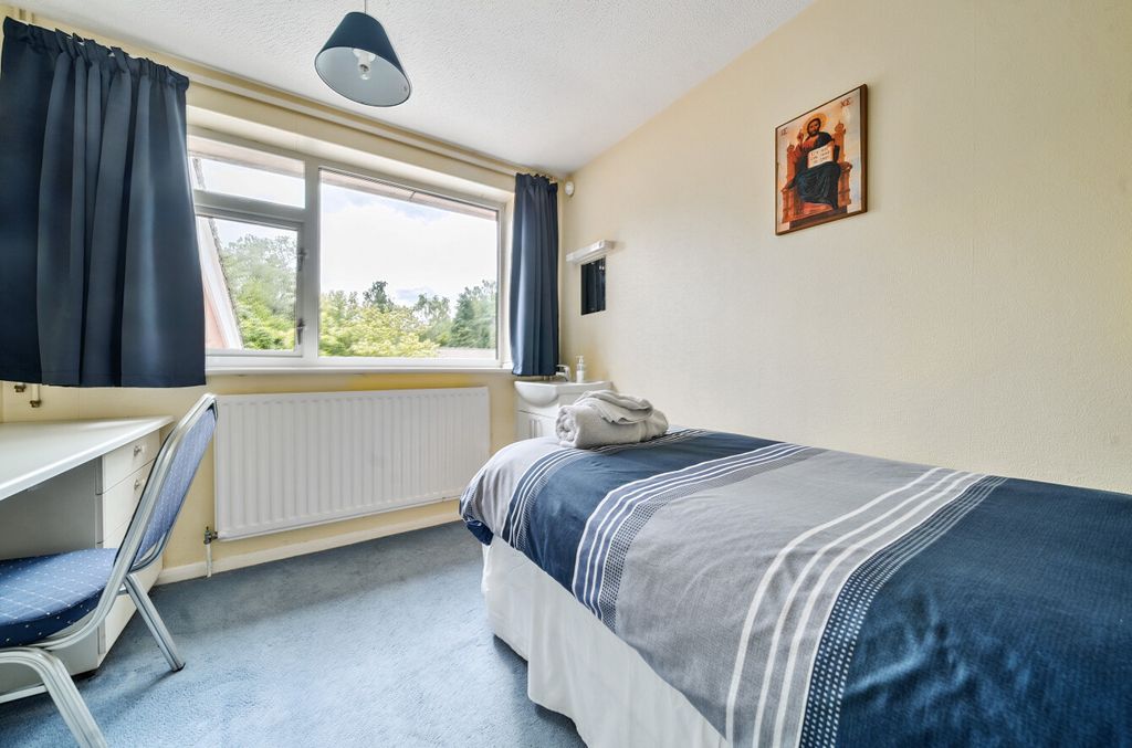 Additional image 14 of 6 bed detached house for saleLyndhurst Road, Landford, Salisbury SP5