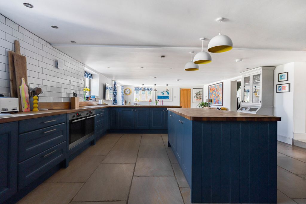 Additional image 13 of 5 bed semi-detached house for saleMoor Lane, Charlton, Malmesbury, Wiltshire SN16