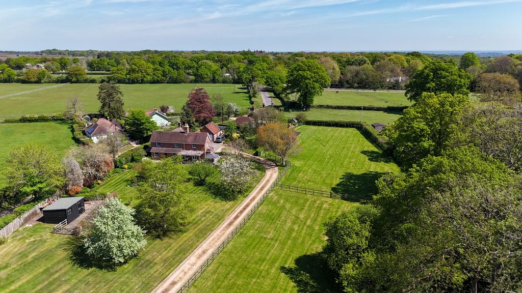 4 bed detached house for saleFritham, Lyndhurst SO43