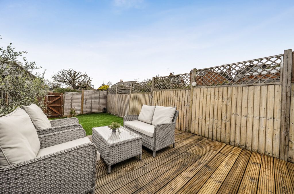 Additional image 15 of 2 bed end terrace house for saleRose Hill, Binfield, Bracknell RG42