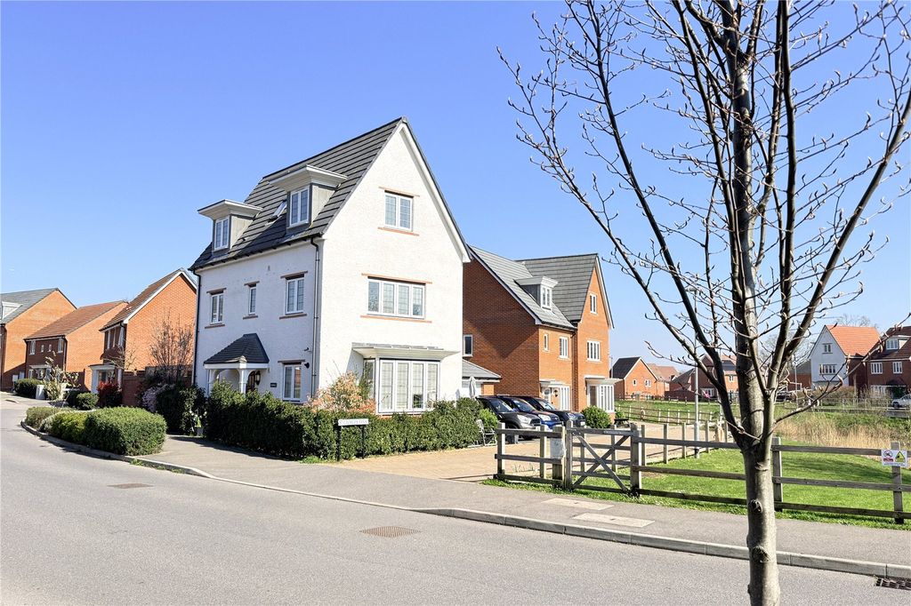 Additional image 15 of 4 bed detached house for saleSt. Georges Park, Binfield, Bracknell, Berkshire RG42