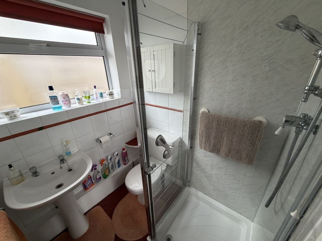 Additional image 10 of 2 bed detached bungalow for saleTollgate Road, Salisbury SP1