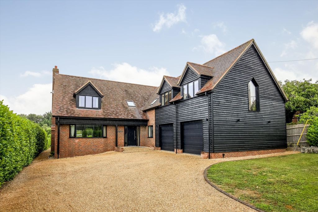 5 bed detached house for saleMount Hermon Road, Palestine, Andover, Hampshire SP11