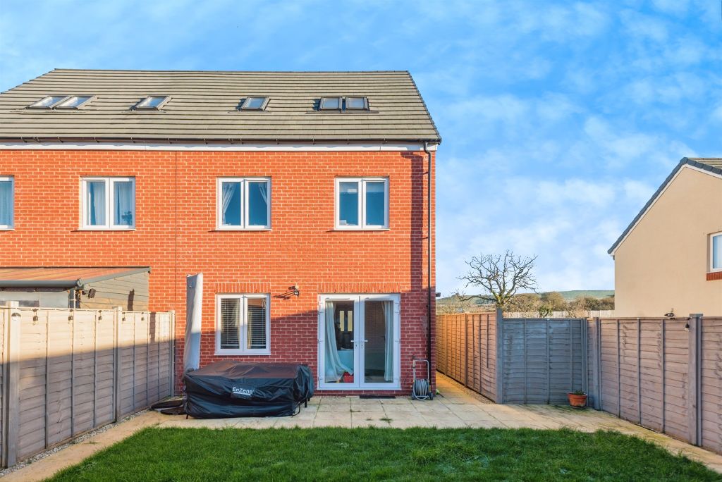 Additional image 17 of 4 bed semi-detached house for saleBrickworth Place, Swindon SN3