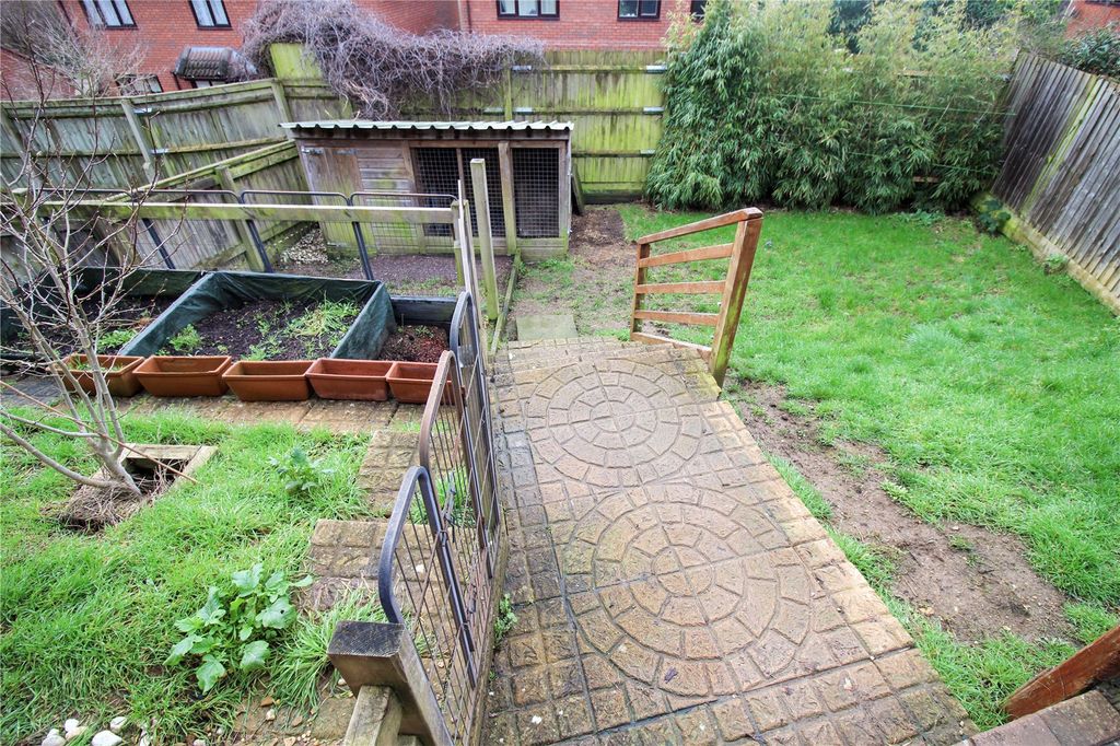 Additional image 18 of 3 bed semi-detached house for saleThornhill Drive, St Andrews Ridge, Swindon, Wiltshire SN25
