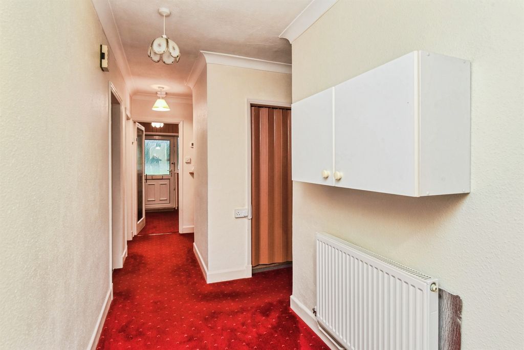Additional image 11 of 3 bed detached bungalow for saleBrookwell Close, Chippenham SN15