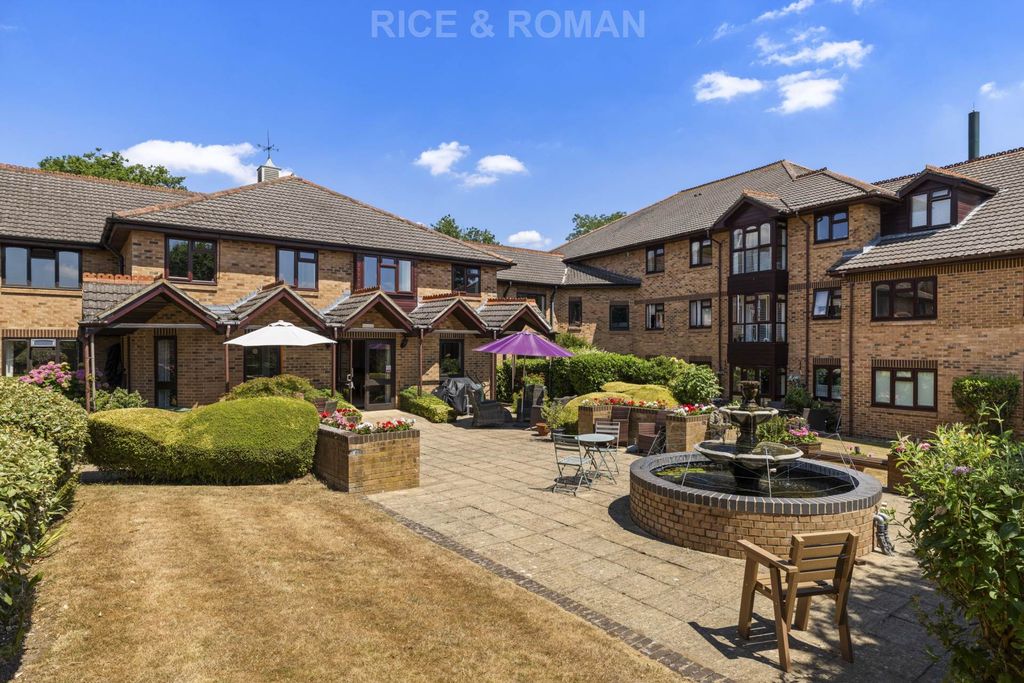 Additional image 2 of 2 bed flat for saleSt Christopher`S Gardens, Ascot SL5