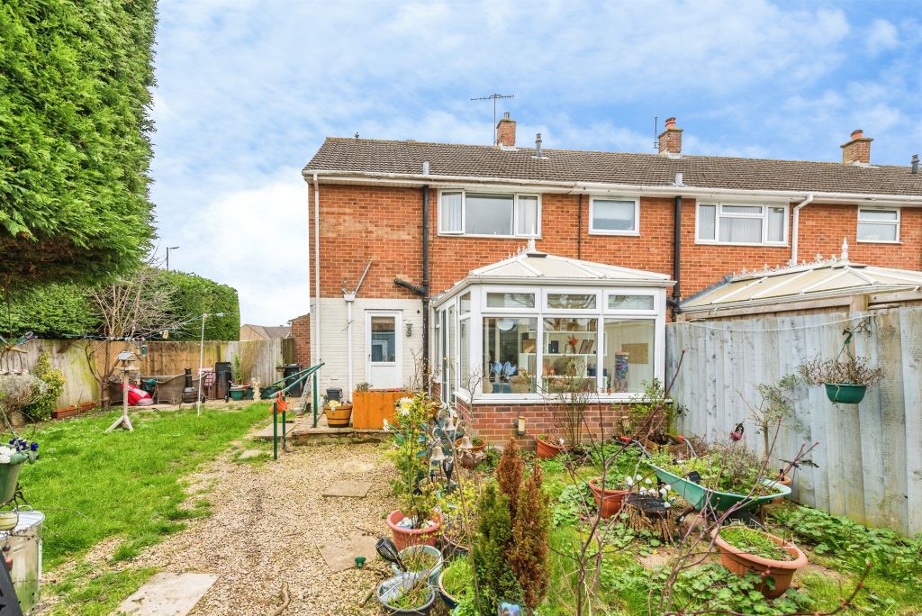 Additional image 12 of 3 bed end terrace house for saleThames Avenue, Swindon SN25