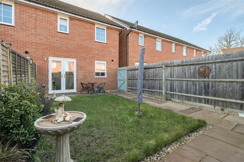 Additional image 18 of 3 bed end terrace house for saleWalnut Drive, Chippenham SN15