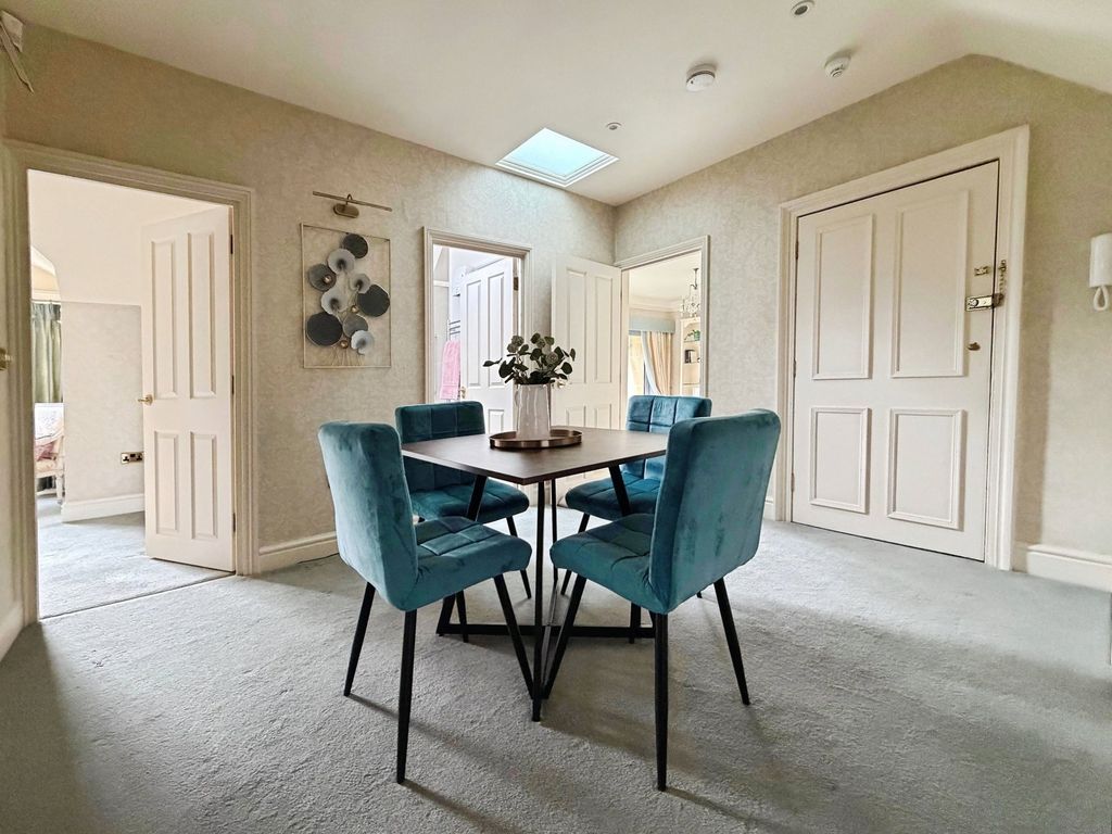 Additional image 6 of 2 bed flat for saleBathwick Hill, Bath BA2