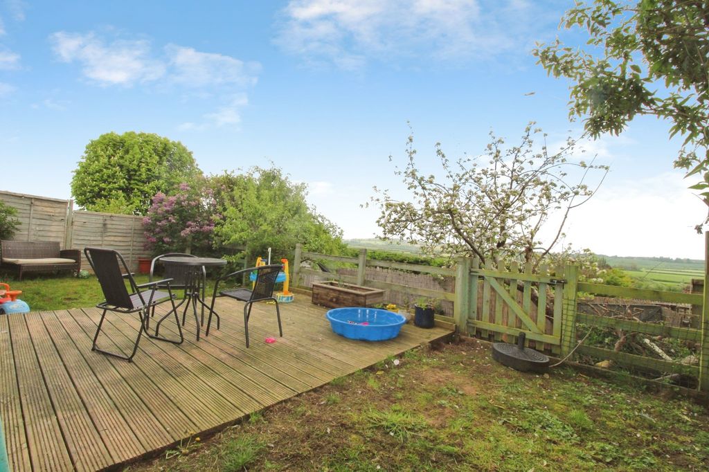 Additional image 19 of 3 bed semi-detached house for saleThe Dormers, Highworth SN6