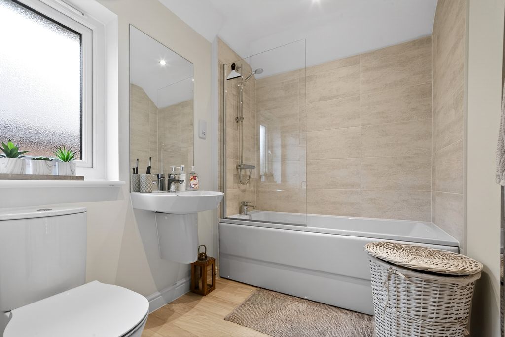 Additional image 15 of 4 bed detached house for saleBerryfield - Badbury Park, Swindon SN3
