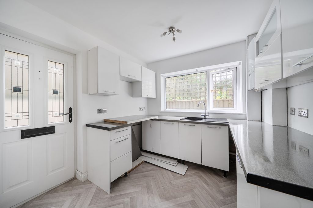 Additional image 2 of 2 bed terraced house for saleKingshill Road, Kingshill, Swindon SN1